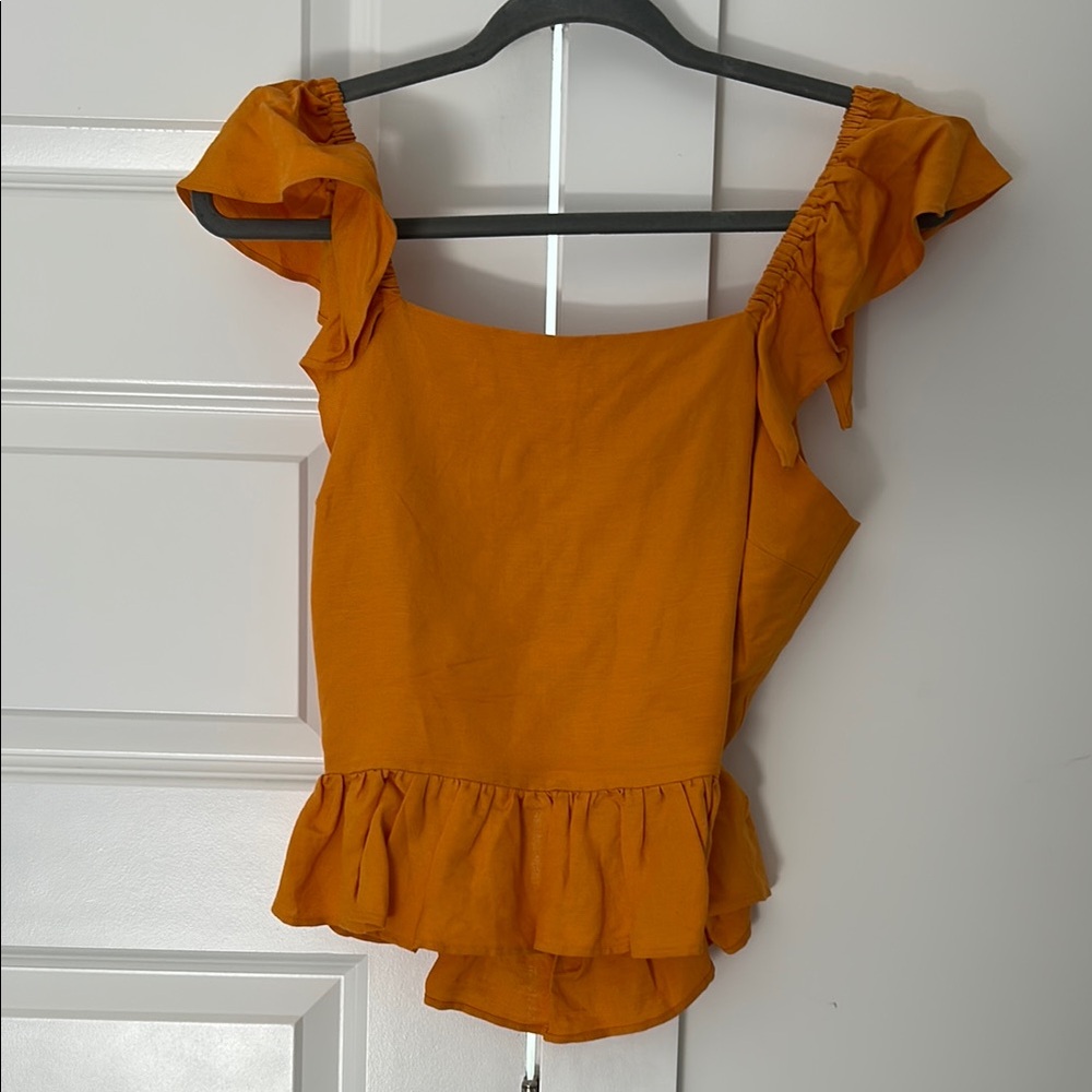 Express Ruffle Tie-Back Top - Picture 5 of 5
